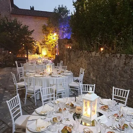 Hotel Abbazia Ss. Quirico E Giulitta *