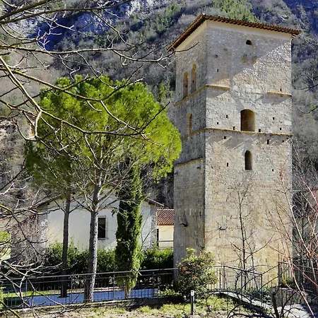 Abbazia Ss. Quirico E Giulitta *